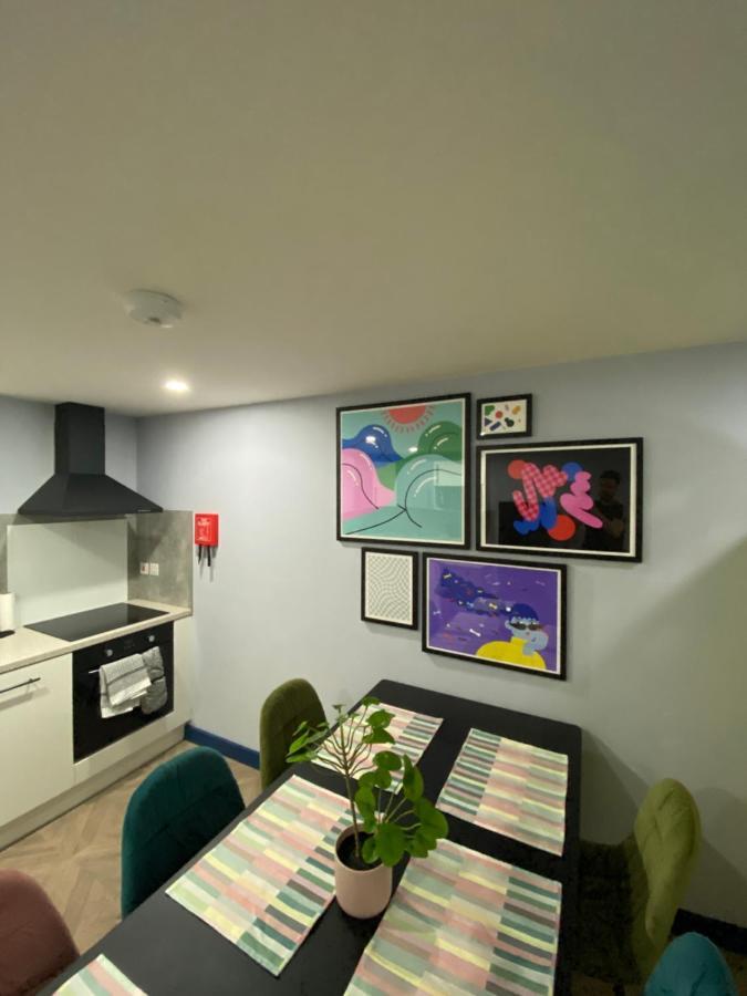 Aaron Wise - 51 Fitzhamon Apartments Cardiff Zewnętrze zdjęcie